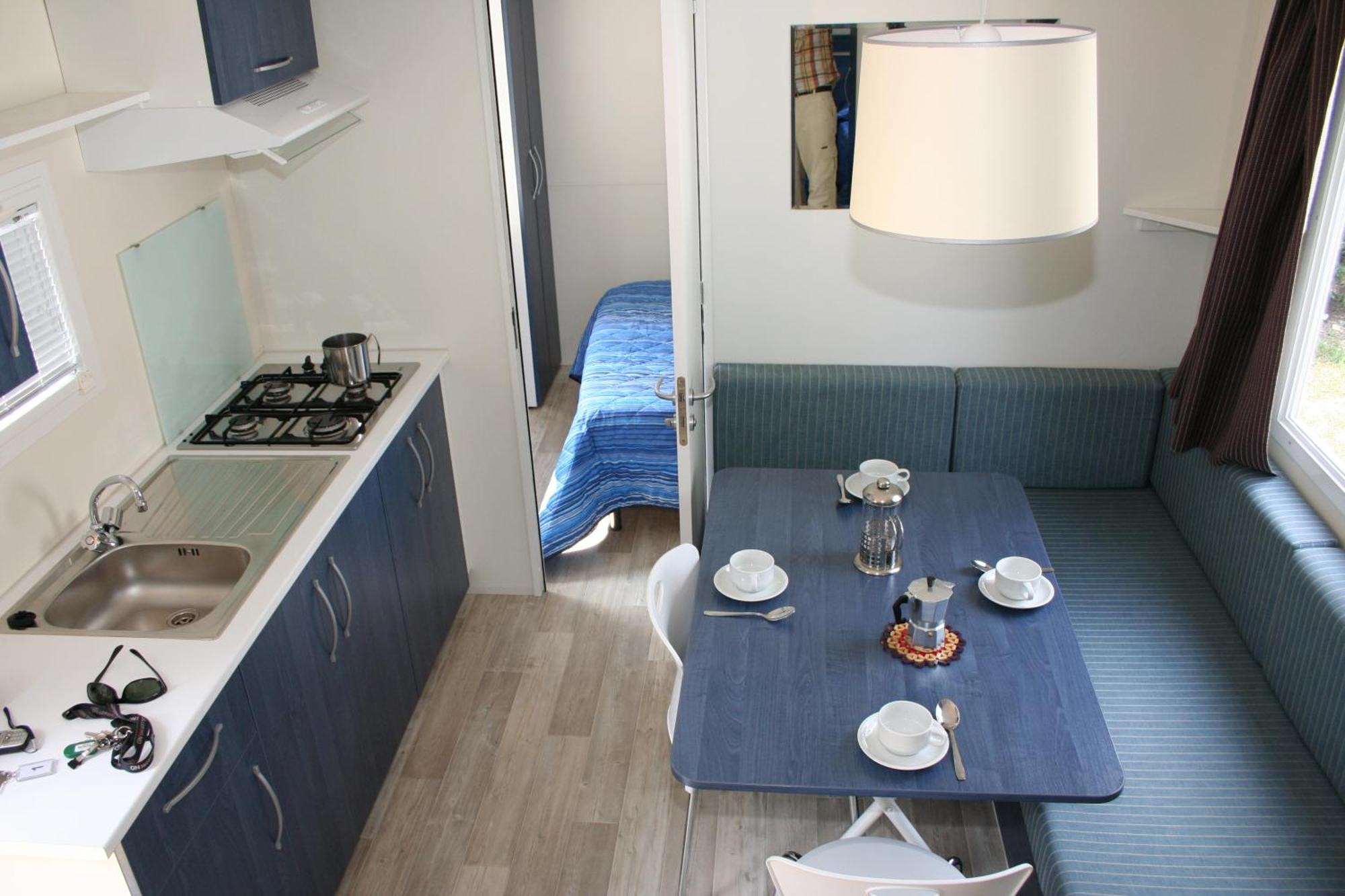Happy Camp Mobile Homes In Camping Villaggio Internazionale San Menaio Ngoại thất bức ảnh